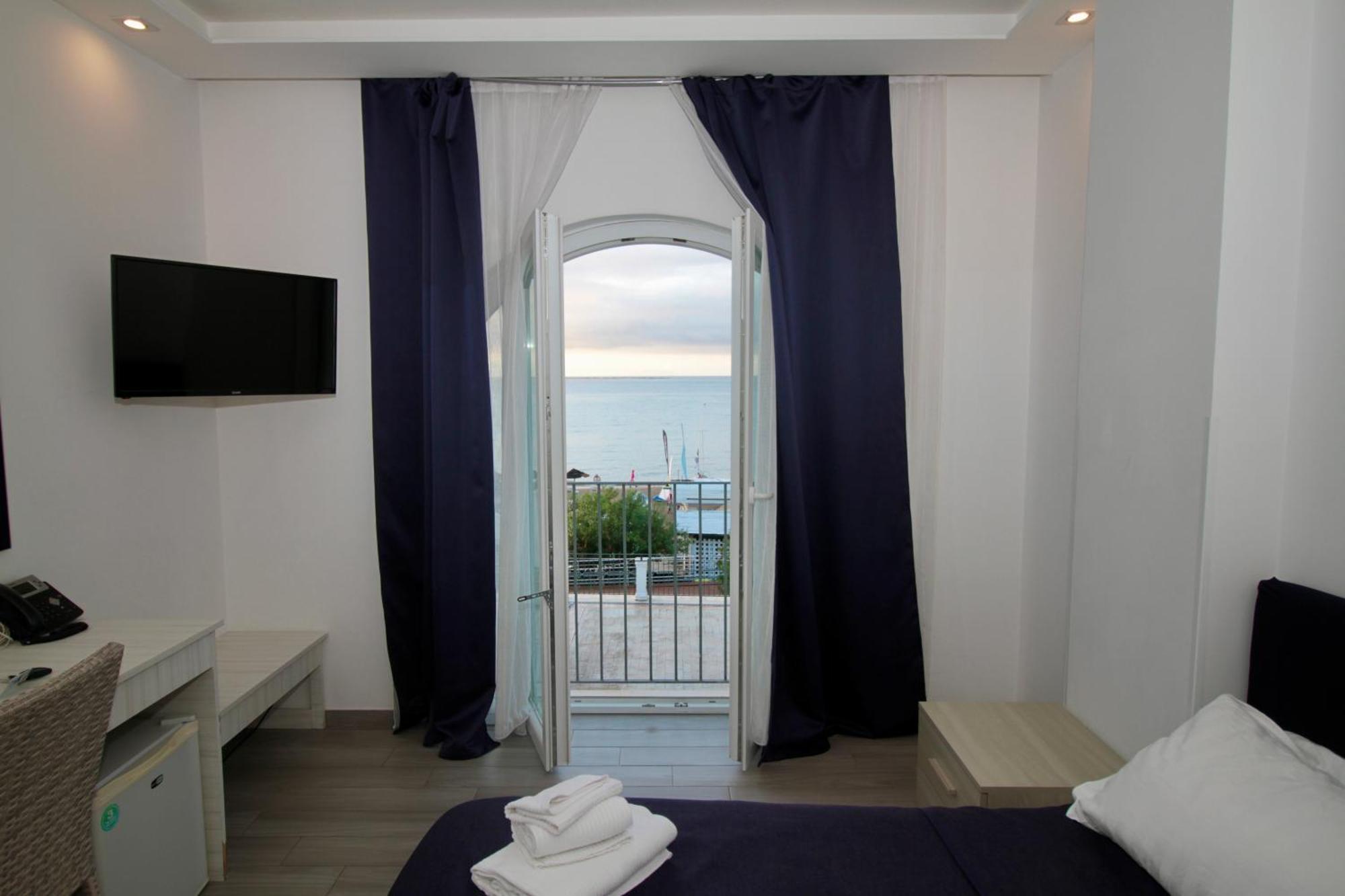 Klaton Beach Hotel Formia Exteriér fotografie